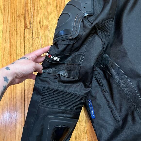 Sequoai Coat Mens Medium Motorcycle Armourded Off Road Motocross Black Padded - Picture 4 of 11